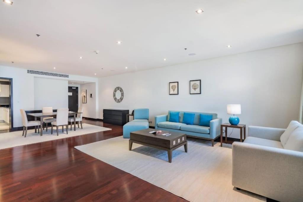 Marvelous Private Beach Apartment In Palm Dubai Within Anantara 5 Star Resort Esterno foto